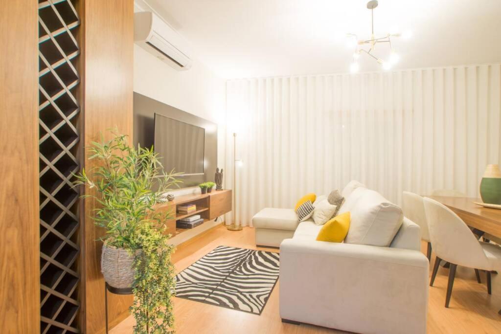 Modern Apartment In Coimbra City Center Kültér fotó