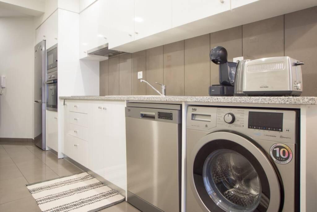 Modern Apartment In Coimbra City Center Kültér fotó